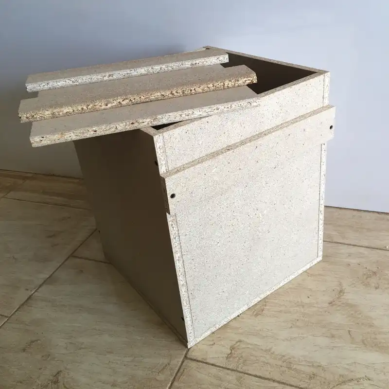 باکس  مدل B001