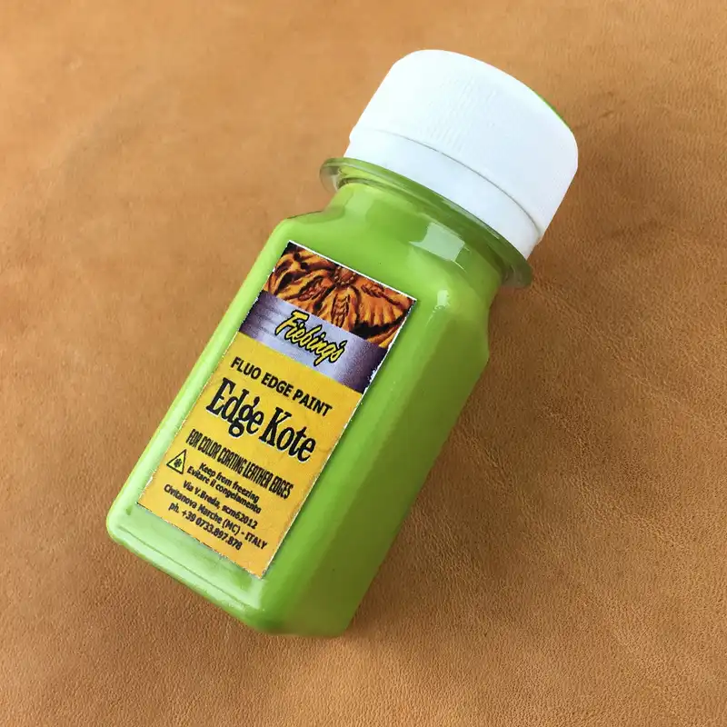 رنگ سبز روشن لبه چرم ادج کوت مدل 20ml حجم 20 میلی لیتر