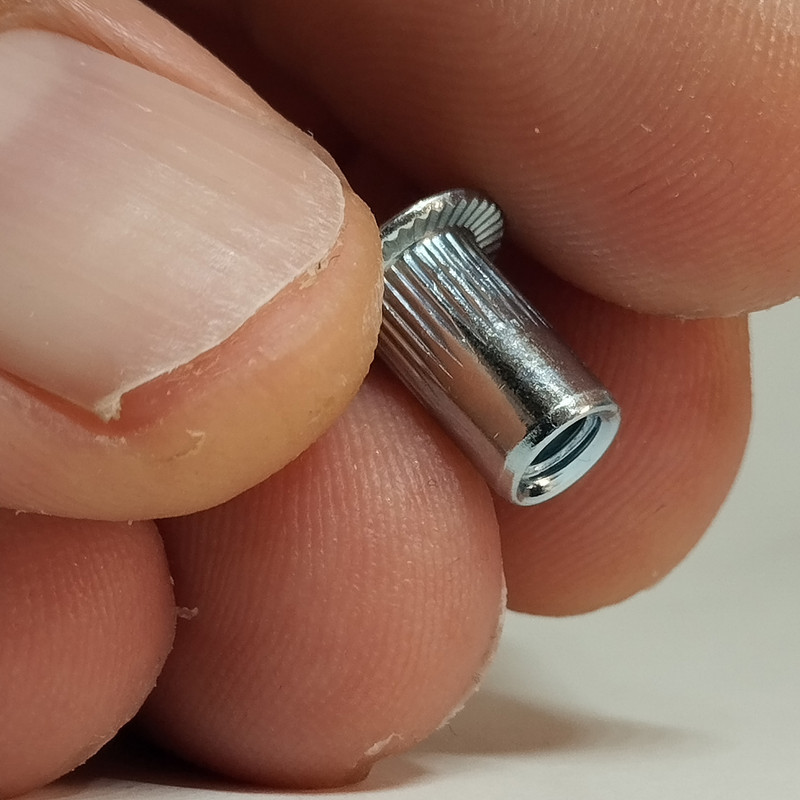 مهره پرچ مدل HI5-M4 بسته 50 عددی