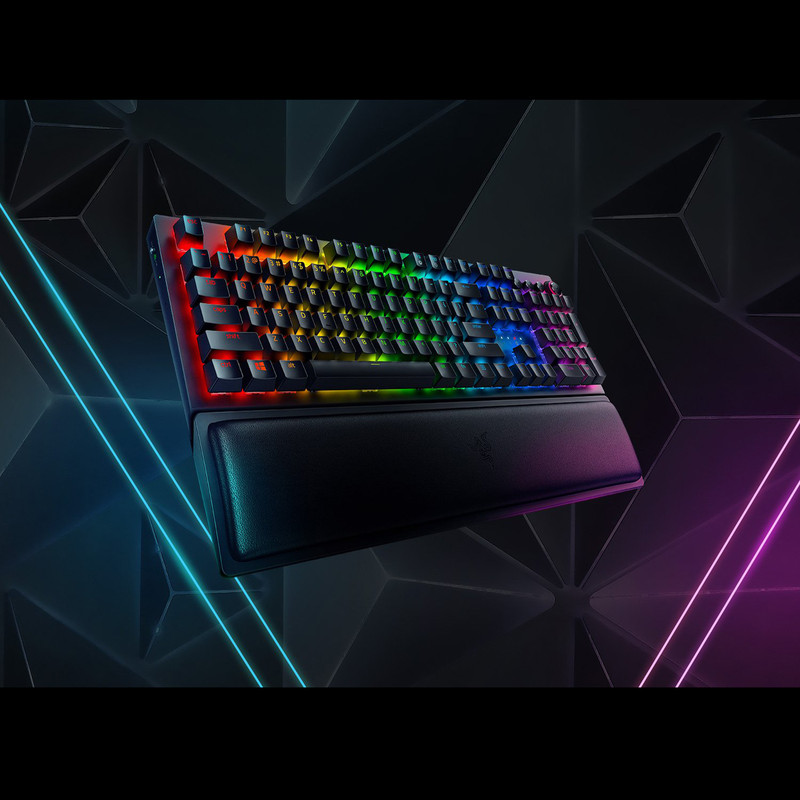 کیبورد مخصوص بازی ریزر مدل BLACKWIDOW V3 Chroma RGB With Green Switch