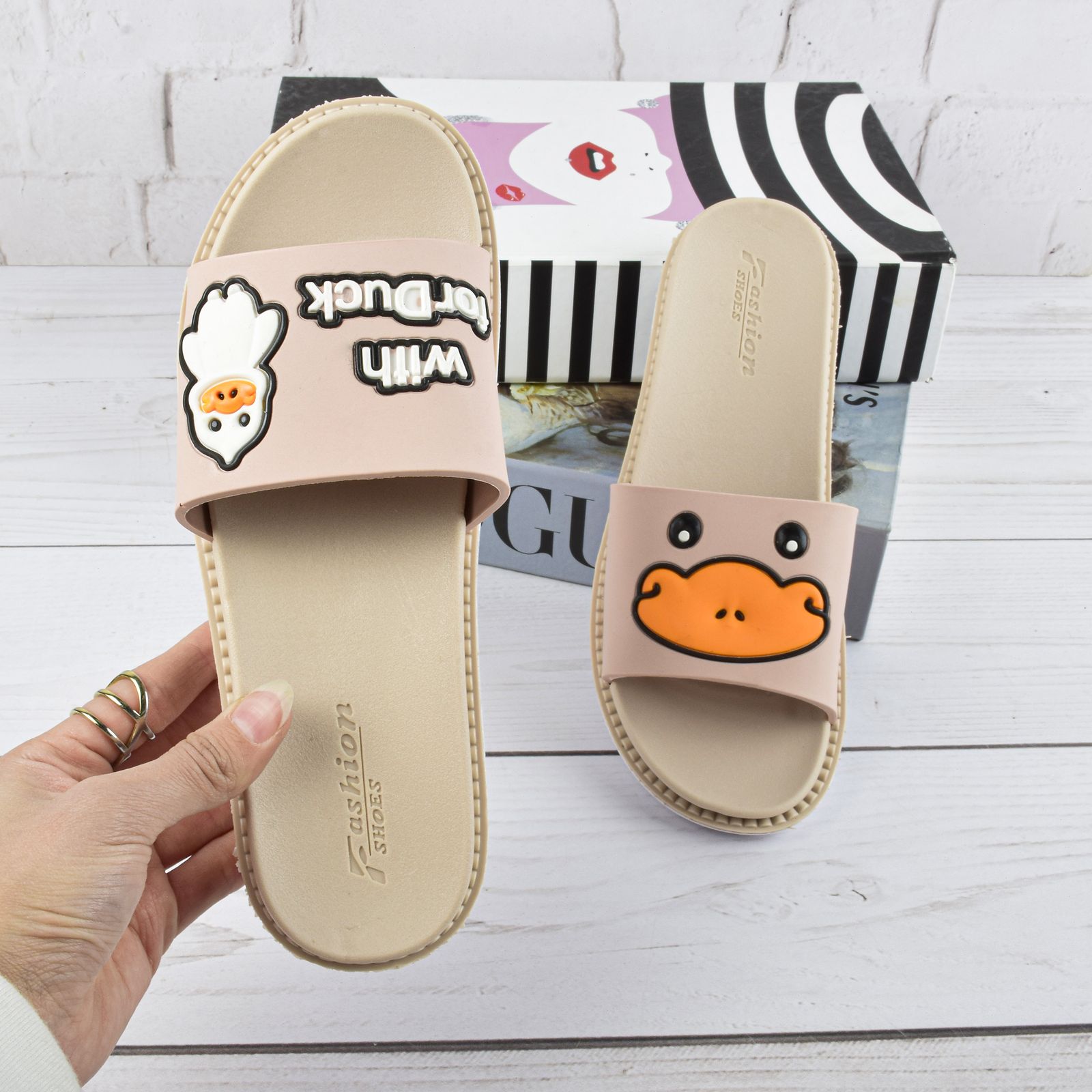 دمپایی زنانه پایون مدل  With For Duck ORG.2836 -  - 2