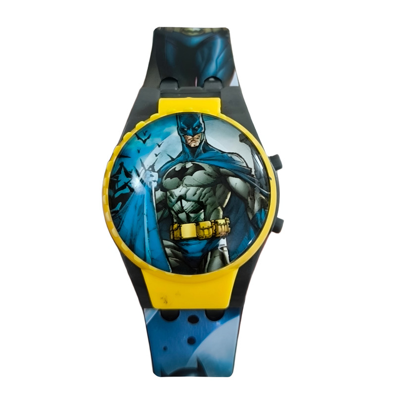 ساعت مچی دیجیتال پسرانه مدل بند سیلیکونی قاب چرخان طرح بتمن