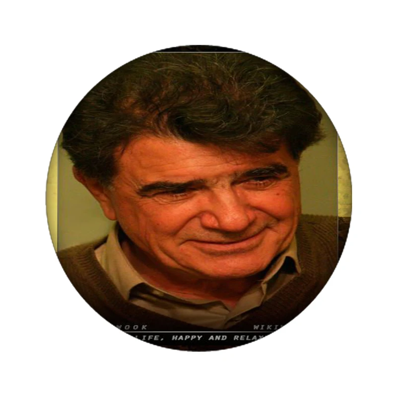 استیکر لپ تاپ طرح استاد شجریان کد 4244