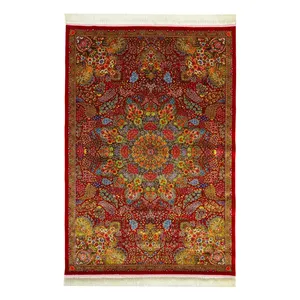 فرش ماشینی 1700 شانه ابریشم گونه زمینه و حاشیه لاکی مدل لچک و ترنج کد M01175 