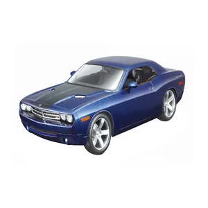 ماکت ماشین مایستو مدل 2006 Dodge Challenger Concept