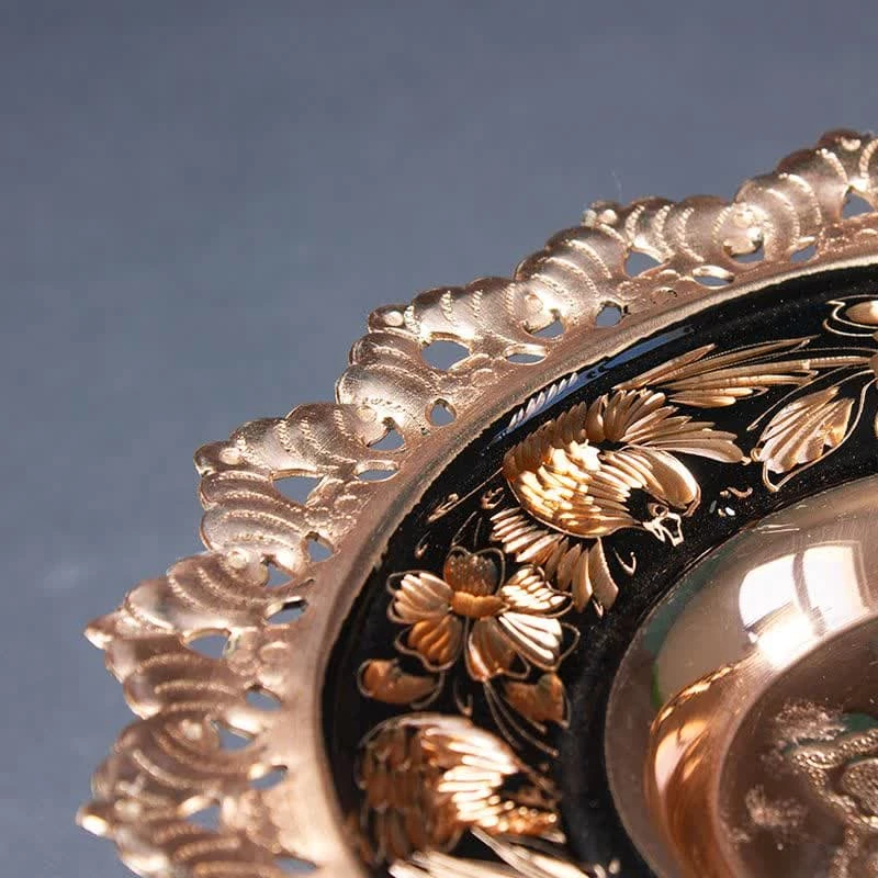 عکس شماره 8 : شیرینی خوری مسی طرح الماس تراش مدل l04