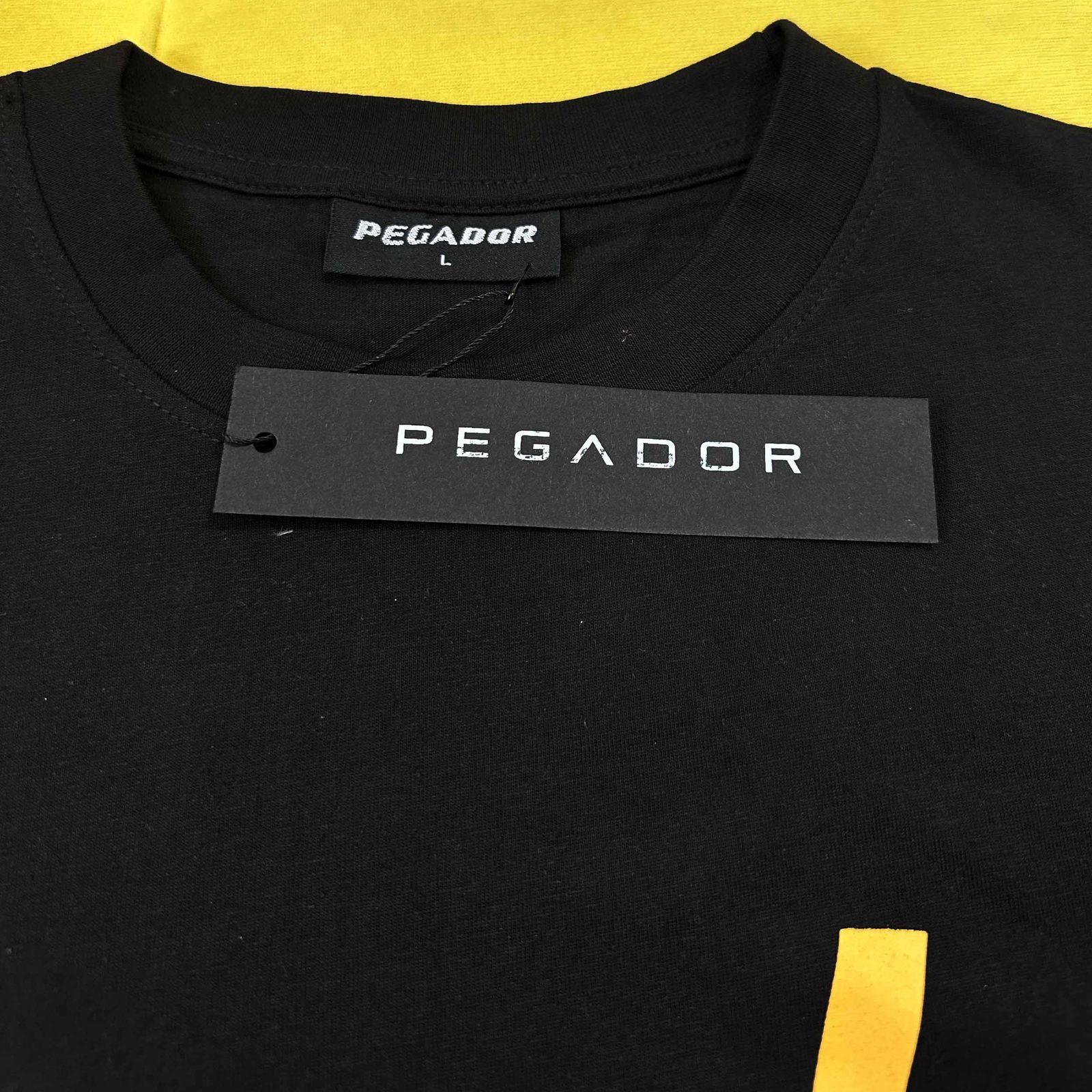 تی شرت اورسایز  آستین کوتاه مردانه پگادور مدل 17681024102 -  - 2