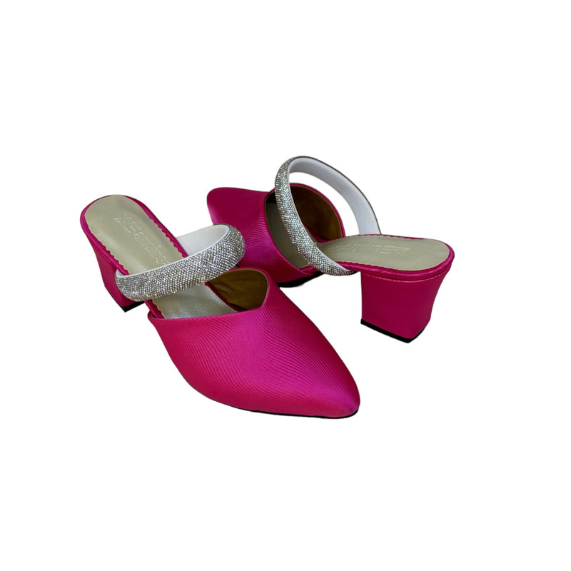 صندل زنانه مدل نگین دار رنگ سرخابی