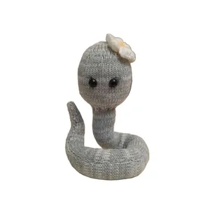 عروسک بافتنی مدل مار دختر gre