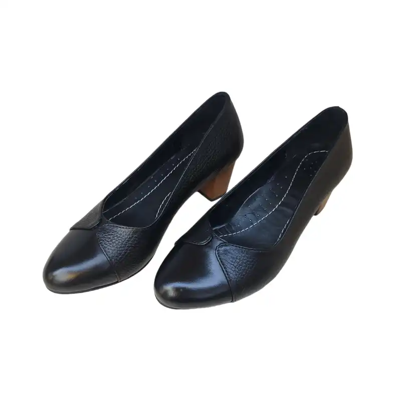 کفش زنانه مدل ایران چرم طبیعی رنگ مشکی