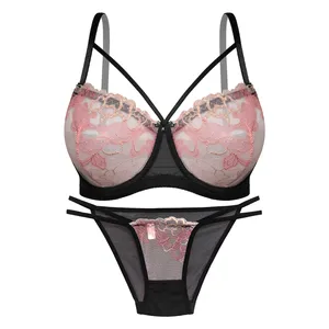 ست شورت و سوتین زنانه دلنشین کد DN-735