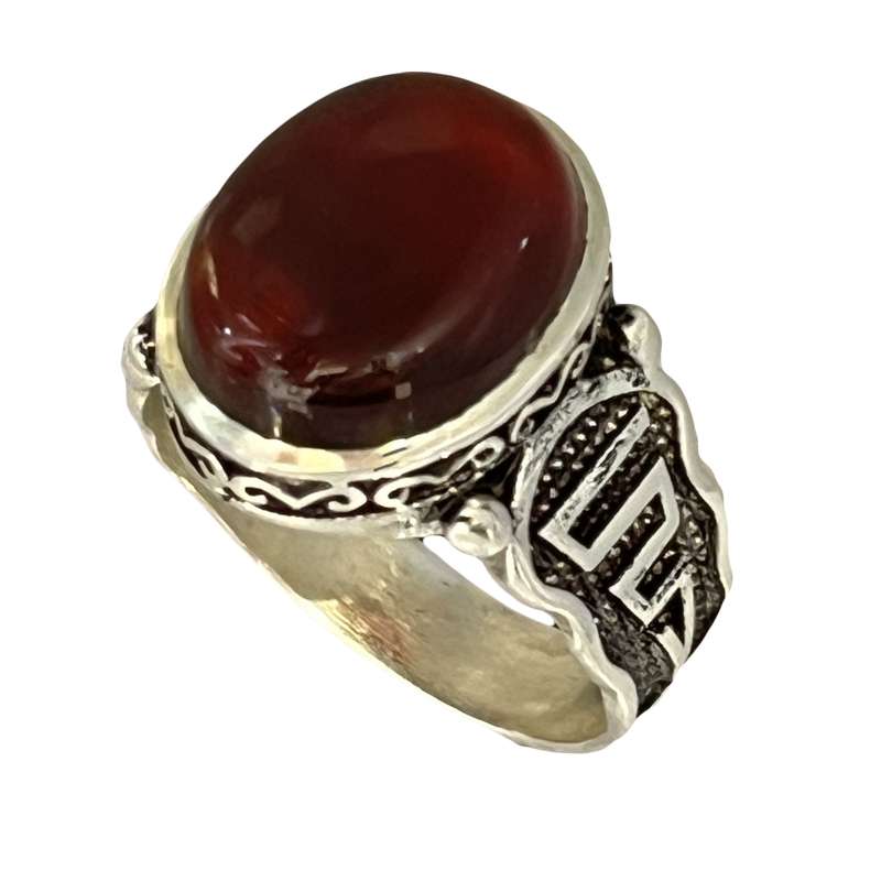 انگشتر نقره مردانه مدل سیاه قلم مزین به عقیق یمانی سرخ 9302-12 انگشتر نقره مردانه مدل سیاه قلم مزین به عقیق یمانی سرخ 9302-12