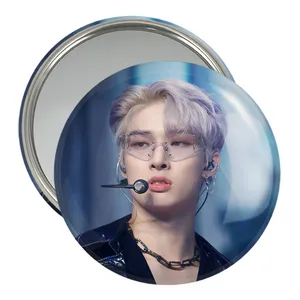 آینه جیبی خندالو مدل مینگی گروه ایتیز ATEEZ  کد 21245