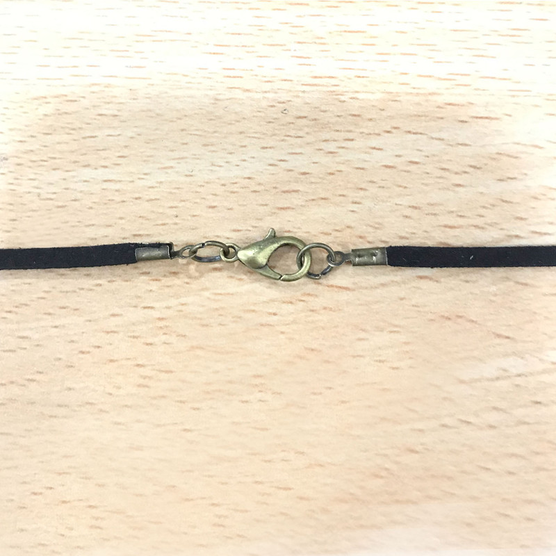 گردنبند دخترانه طرح مینیون مدل 10 گردنبند دخترانه طرح مینیون مدل 10