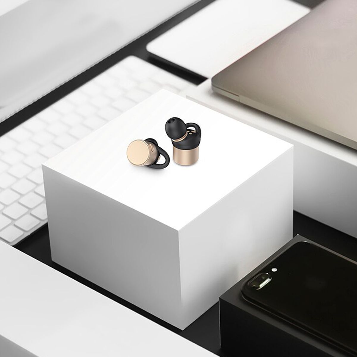 هدفون بی سیم راک مدل True Wireless Stereo -  - 3