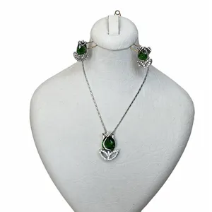 نیم ست زنانه کلیو مدل لاله 09