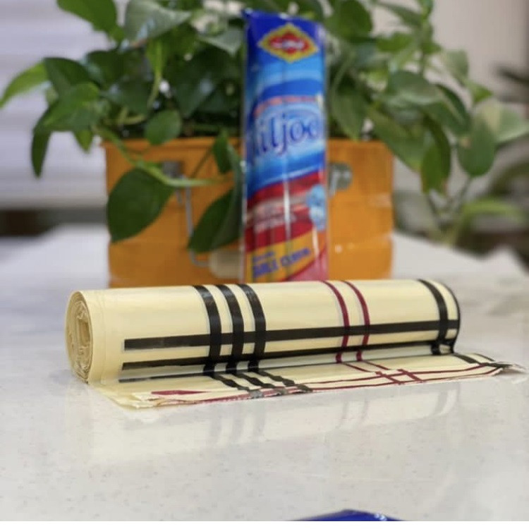 سفره یکبار مصرف فیلجون مدل ضخیم طرح بری بری رول 30 متری