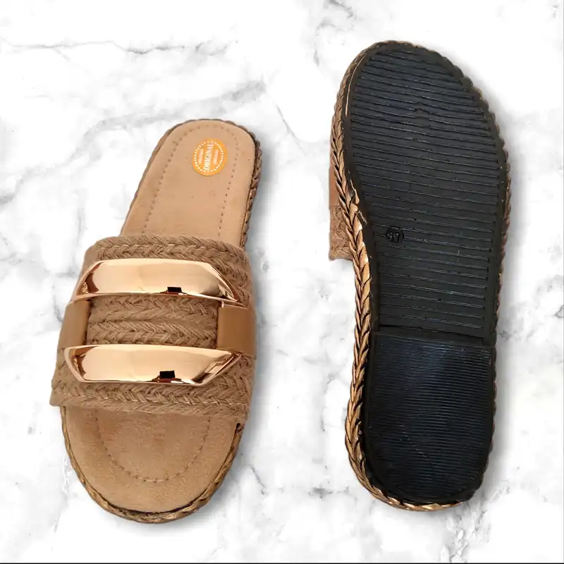 صندل زنانه مدل کنفی