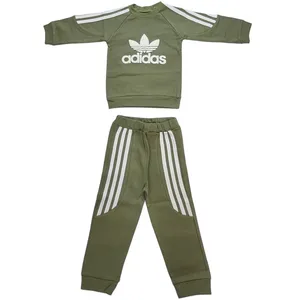 ست تی‌شرت آستین بلند و شلوار راحتی بچگانه مدل 32