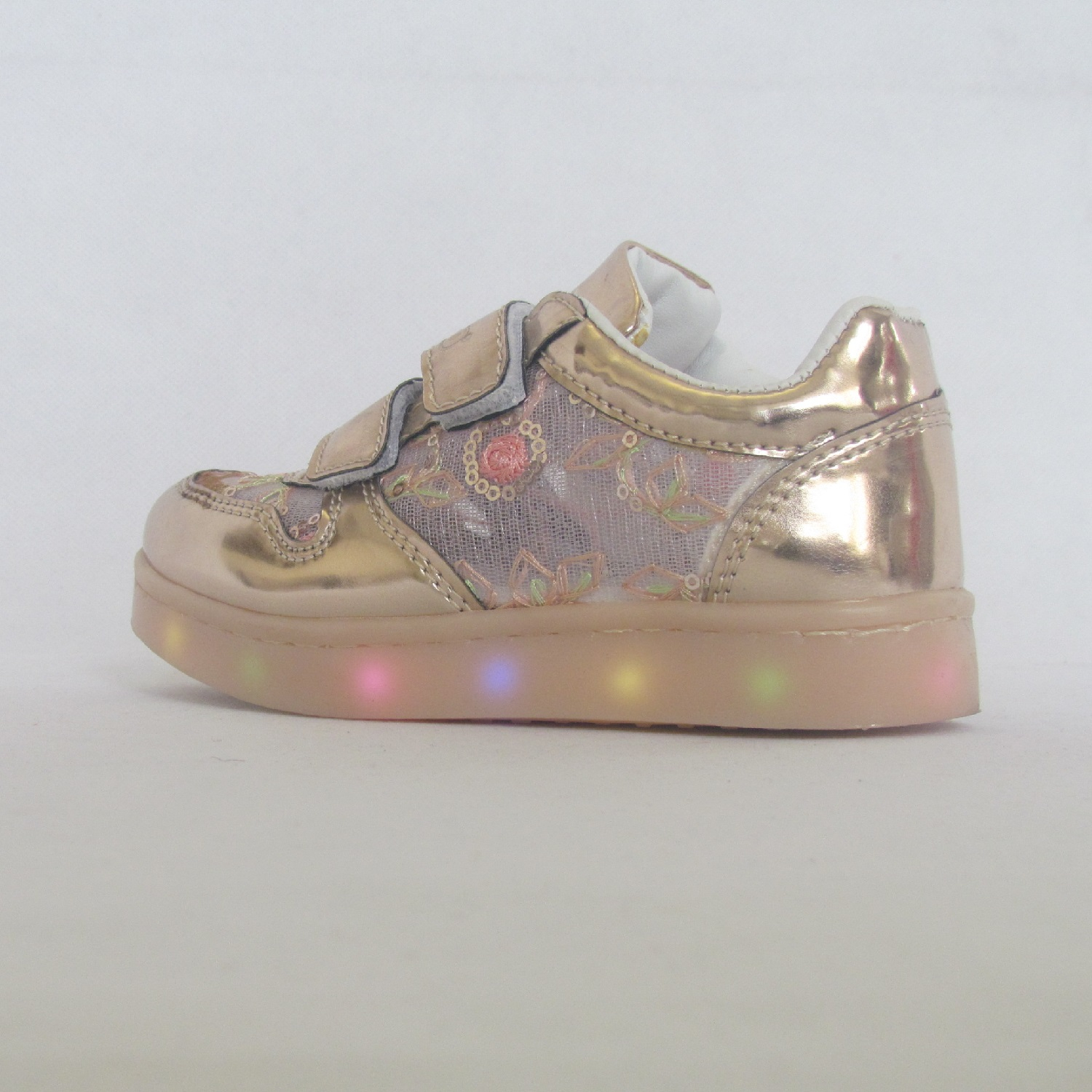 کفش پیاده روی دخترانه ویکو مدل 221.762