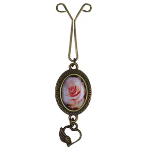 گیره روسری زنانه مدل نگینی کد g-007