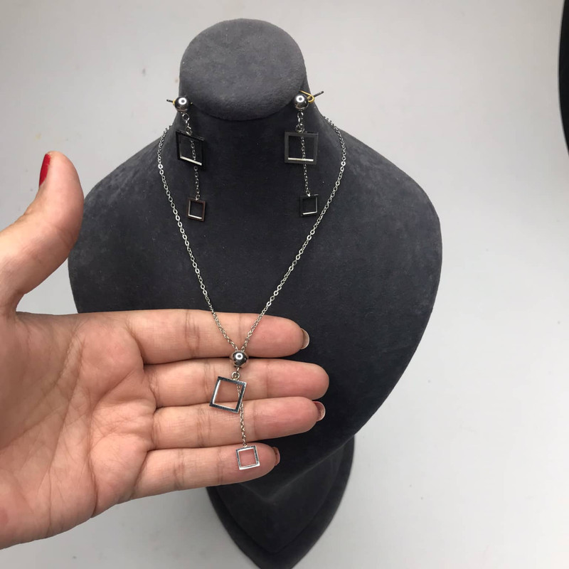 نیم ست زنانه مدل مربع