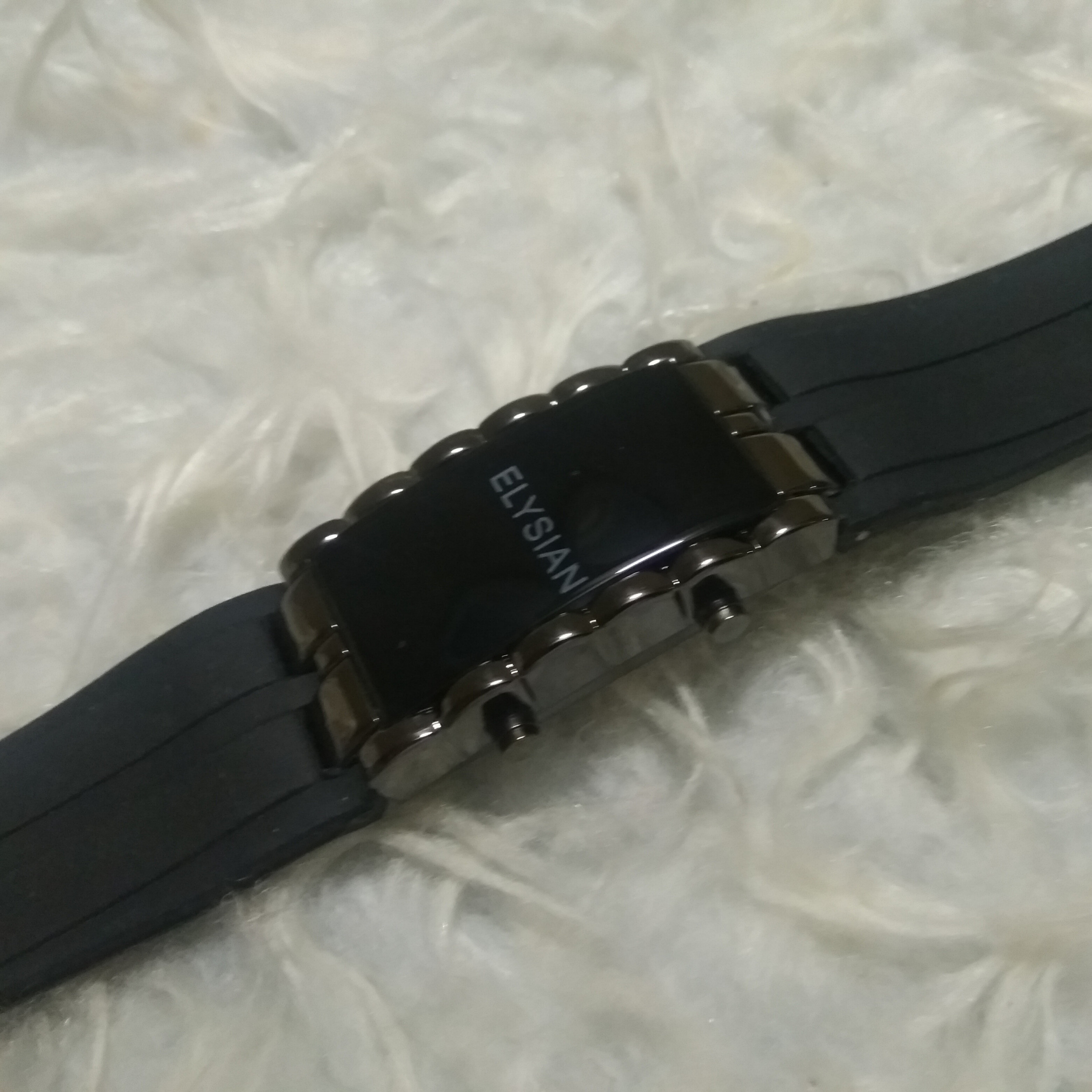 ساعت مچی دیجیتال مدل اسپرت ساعت مچی دیجیتال مدل اسپرت