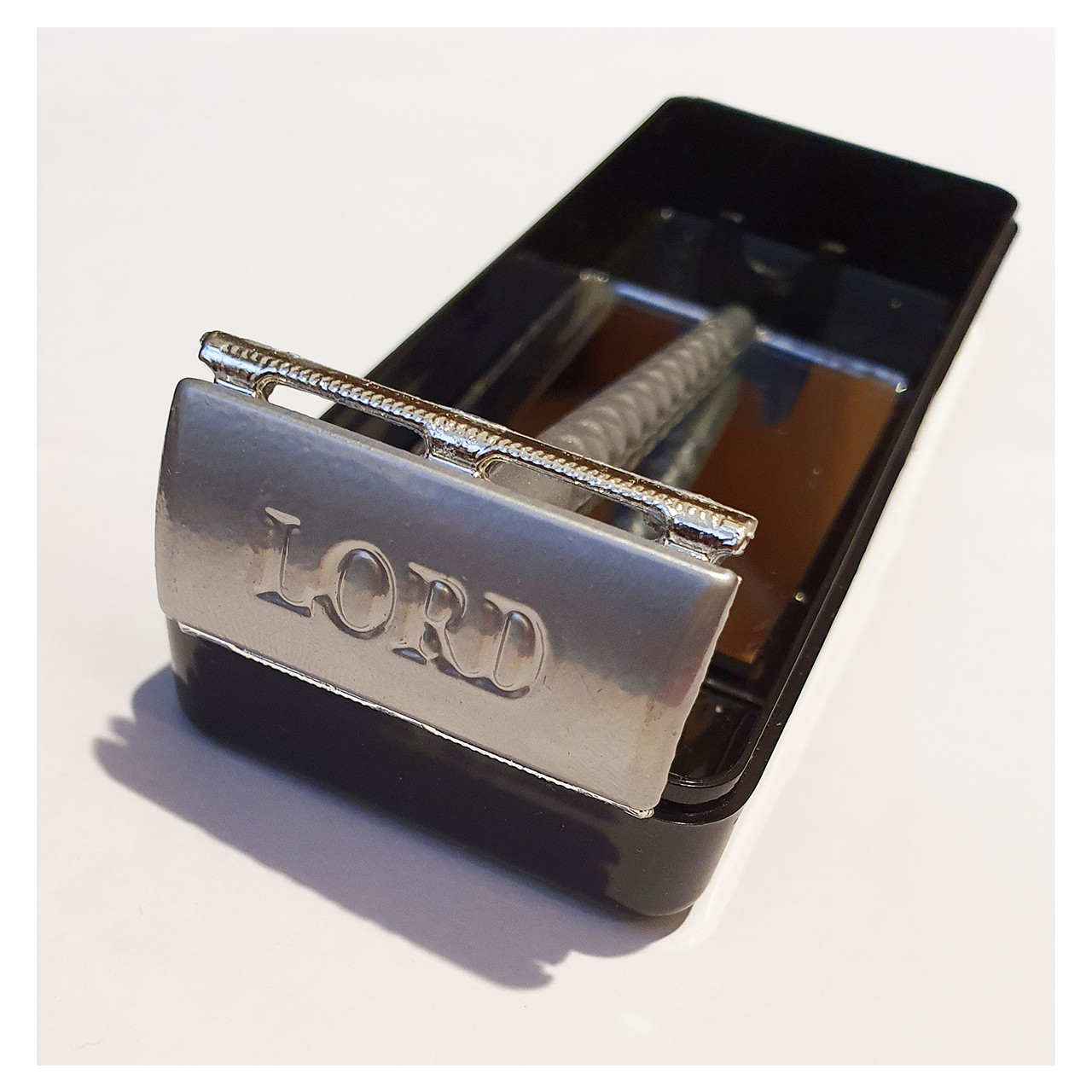 خودتراش لرد مدل L-001 خودتراش لرد مدل L-001