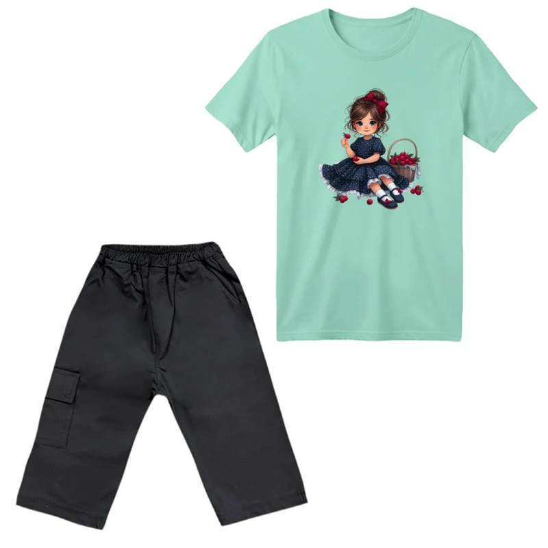 ست تی‌شرت آستین کوتاه و شلوارک دخترانه مدل دخترک کد 01 رنگ سبز روشن