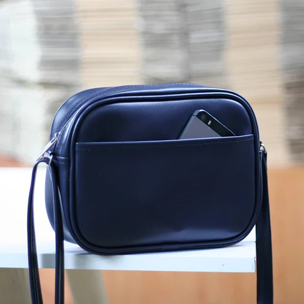 عکس شماره 24 : کیف رودوشی مدل مینیمال