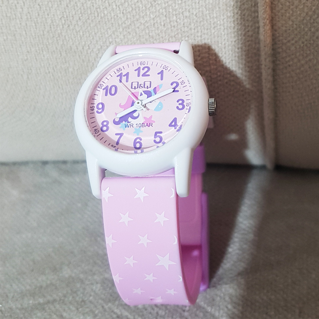 ساعت مچی عقربه ای زنانه کیو اند کیو مدل vr99j013y