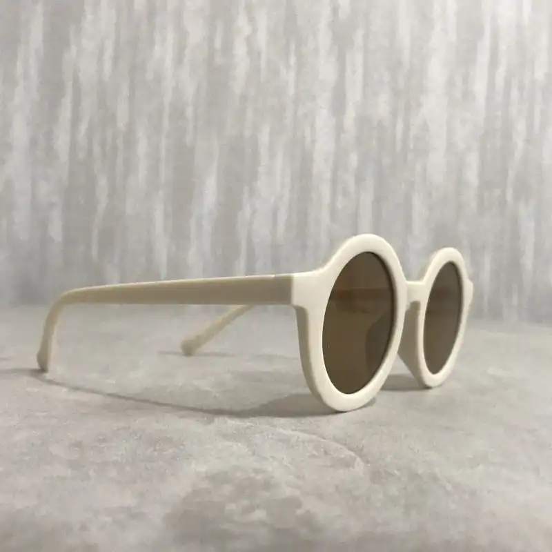 عینک آفتابی بچگانه مدل KE700