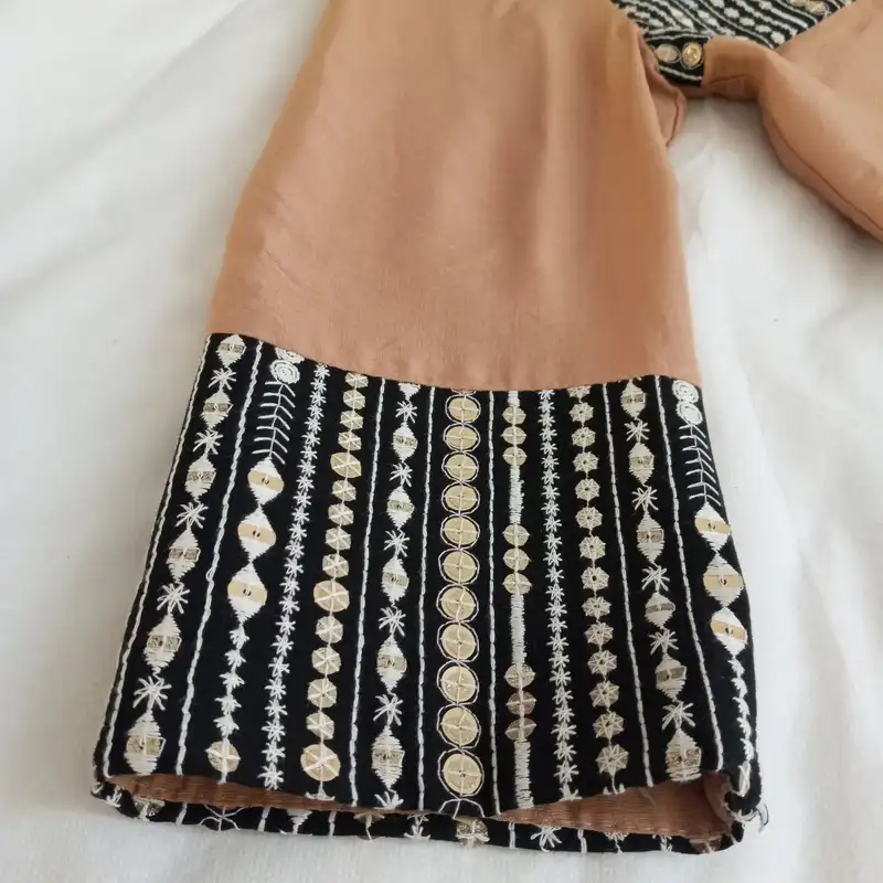 مانتو زنانه مدل هندی کد 2009 رنگ نسکافه ای