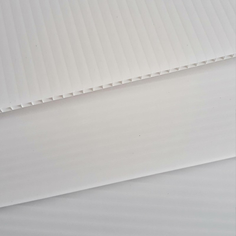 کارتن پلاست کد 102 بسته 4 عددی کارتن پلاست کد 102 بسته 4 عددی