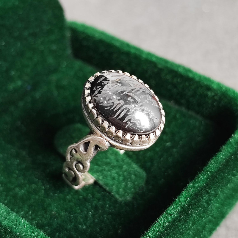 انگشتر نقره زنانه مدل حدید خطی کد AW7019