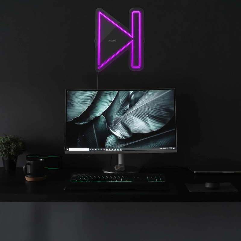 چراغ دیواری نئون دیزاین طرح Next_PR