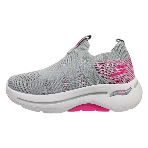 کفش پیاده روی دخترانه اسکچرز مدل go run