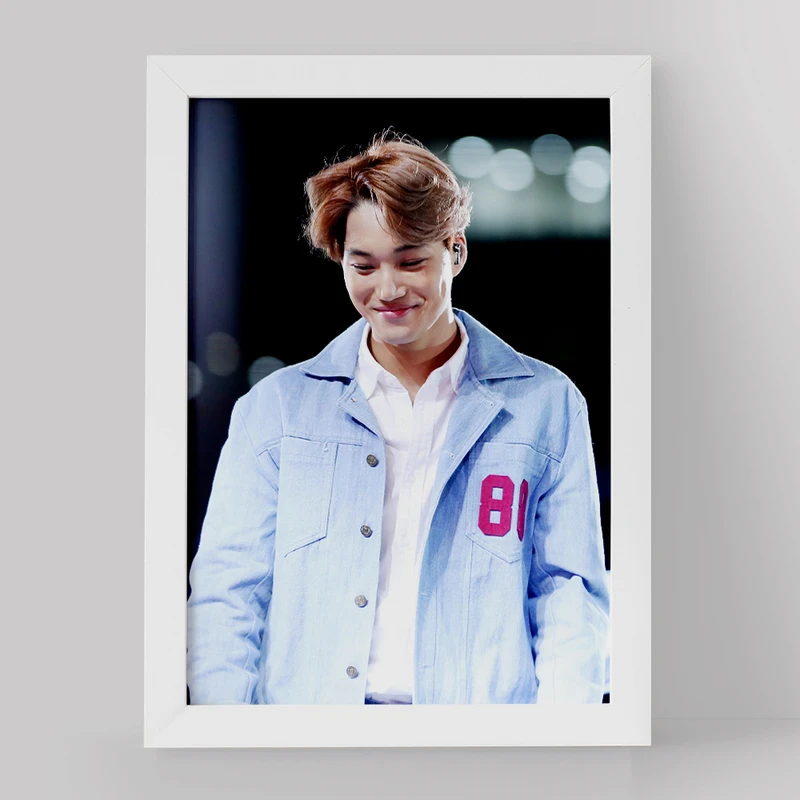 تابلو خندالو مدل کای گروه اکسو EXO کد 13394