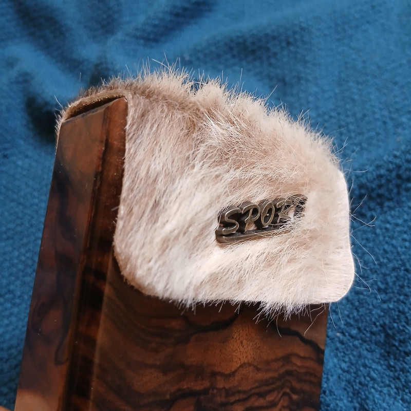 جعبه سیگار                                          مدل چوبی                                       کد jk1