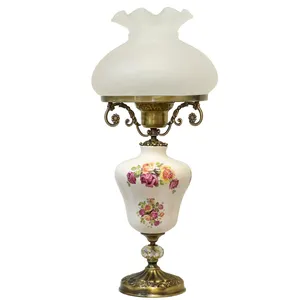 چراغ رومیزی کد CH 1255