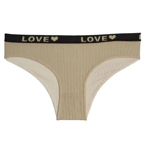 شورت زنانه مدل کبریتی کد C2326