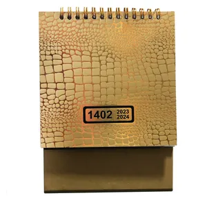 تقویم رومیزی سال 1402 مدل طلاکوب کد 100