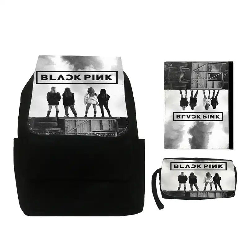 کوله پشتی طرح بلک پینک کد sp23 به همراه کلاسور و جامدادی
