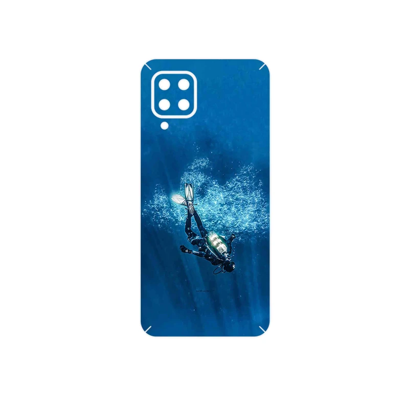 برچسب پوششی ماهوت مدل Scuba_Diving مناسب برای گوشی موبایل سامسونگ Galaxy F22