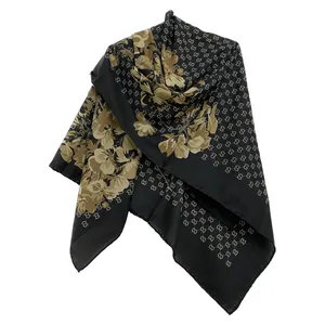 روسری زنانه مدل نخی جناقی دور دست دوز کد 04