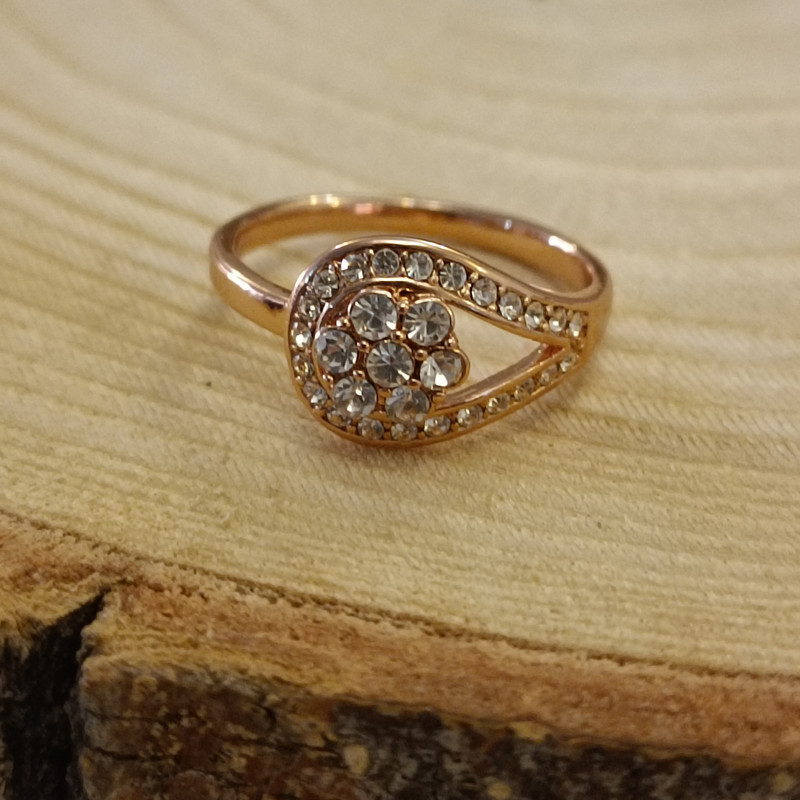 انگشتر زنانه مدل نگین دار انگشتر زنانه مدل نگین دار