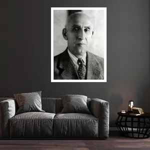 تابلو بکلیت طرح مشاهیر تاریخی ایران دکتر محمد مصدق مدل قاب شاسی W-S9776