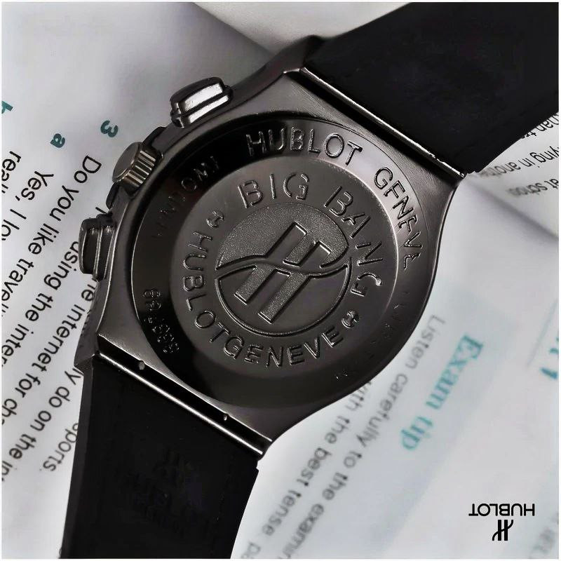 ساعت مچی عقربه‌ای مردانه  مدل تک موتور کد 04