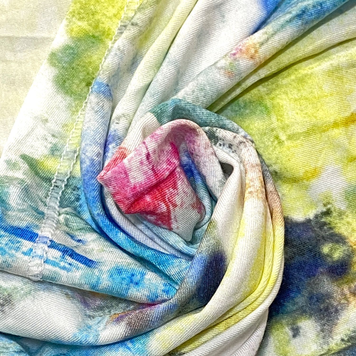 تاپ ورزشی زنانه مدل پشت چاکدار کد F-280817 - - 3