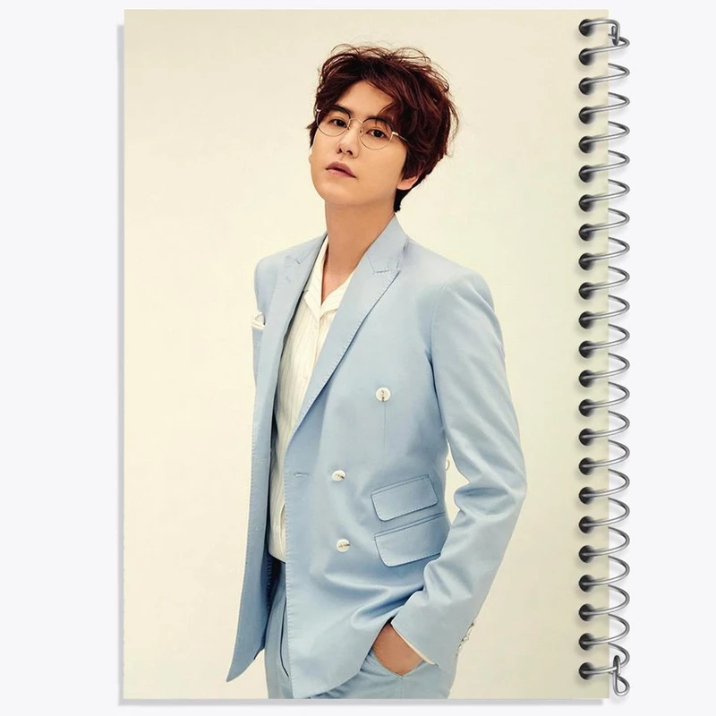 دفتر مشق 100 برگ خندالو طرح کیوهیون گروه سوپر جونیور Super Junior کد 21440